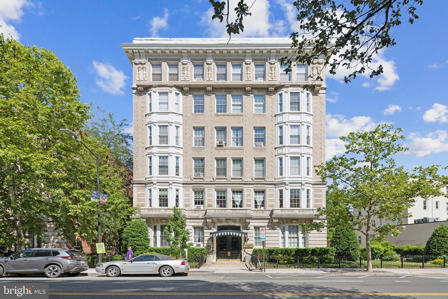 1852 Columbia Rd NW #503