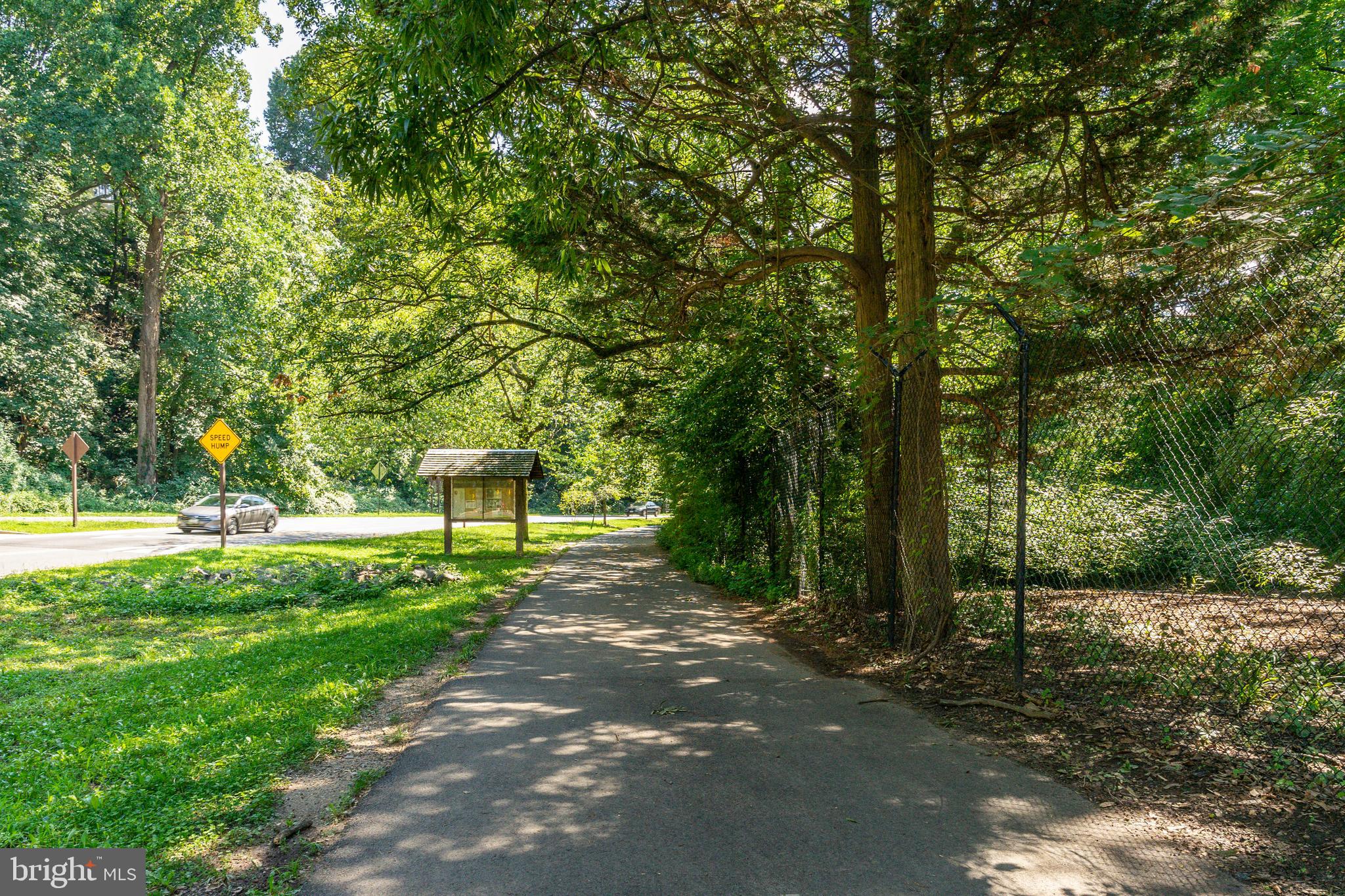 1708 Newton St NW #105