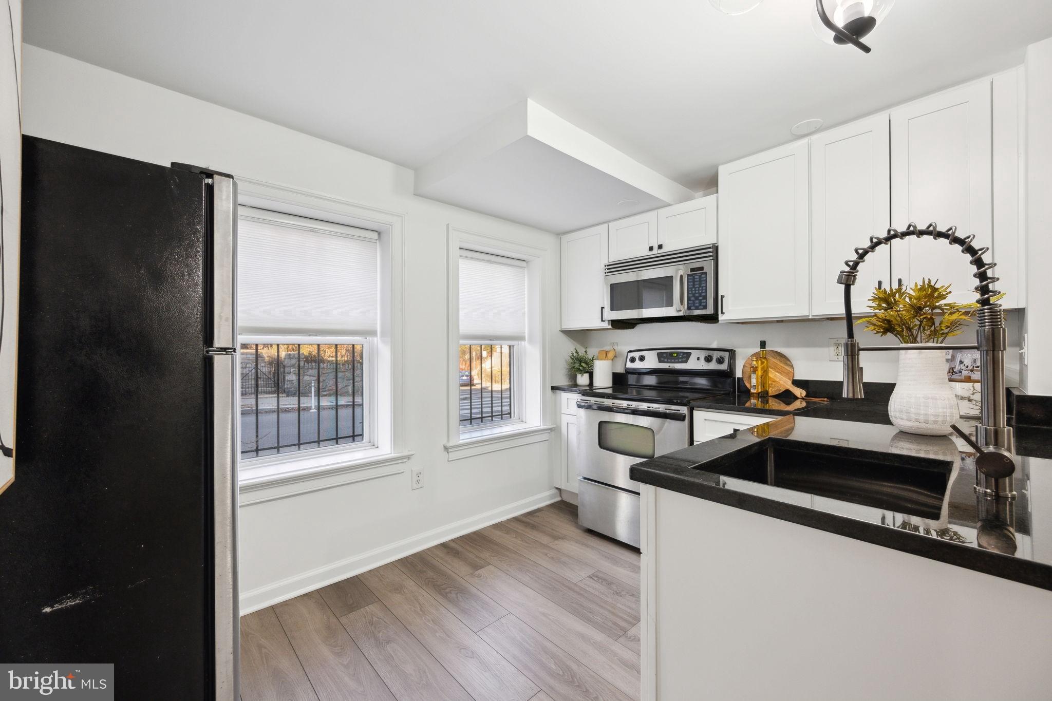 1708 Newton St NW #105