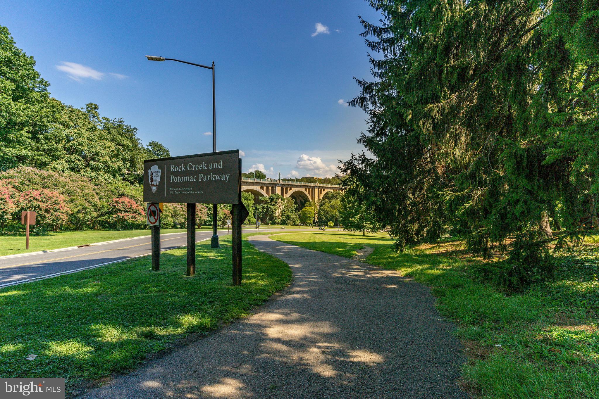 1708 Newton St NW #105