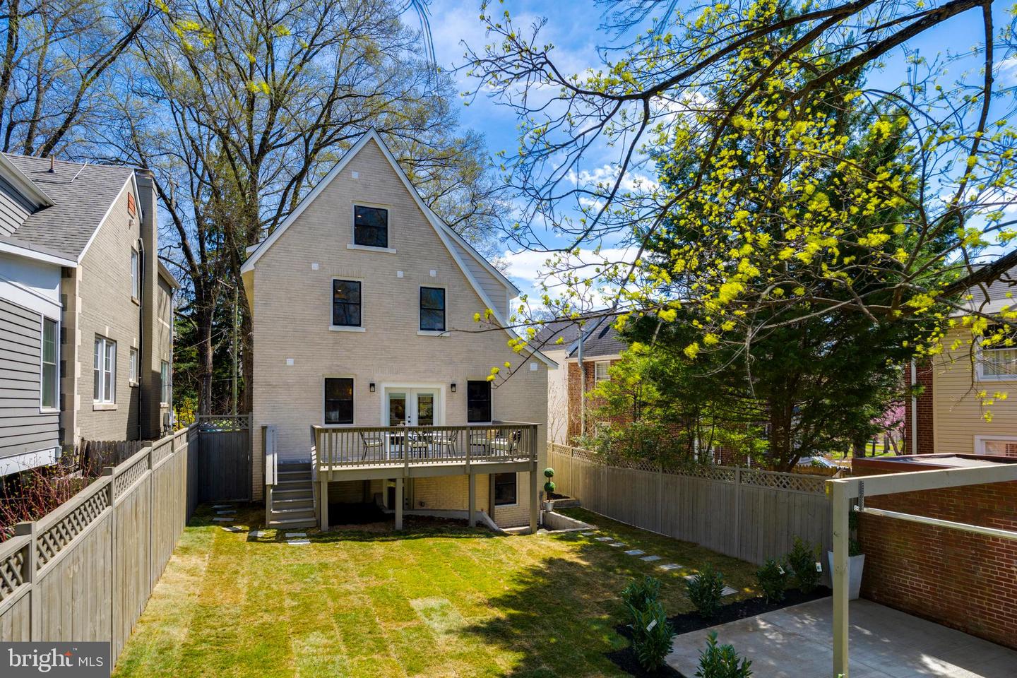 5330 32nd St NW