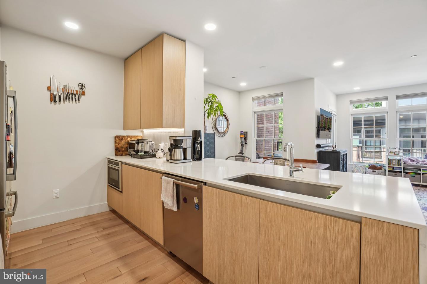 1309 E ST SE #18