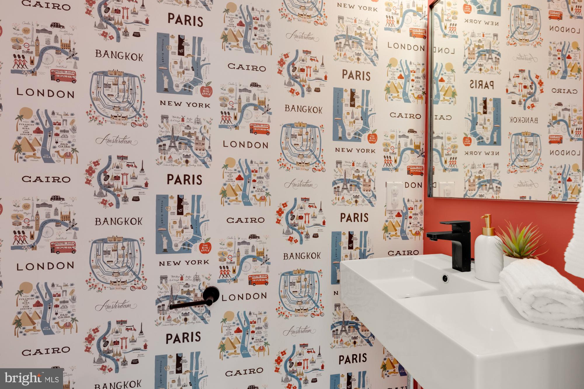 419 Independence Ave SE