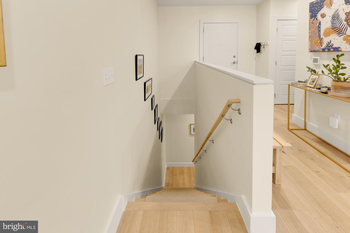 1309 E ST SE #19