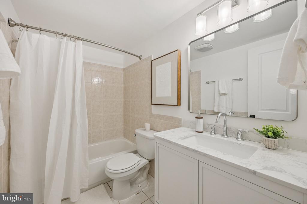 2630 ADAMS MILL ROAD NW 103