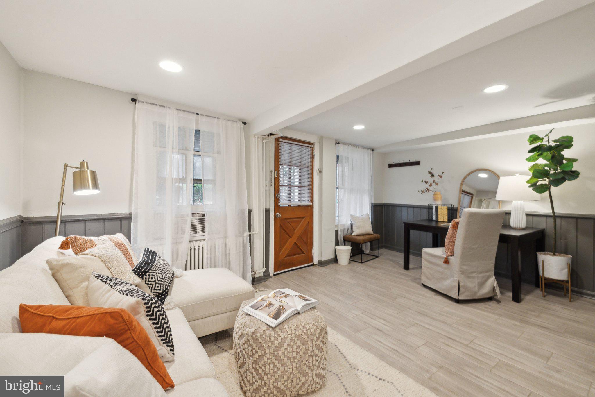 659 MARYLAND AVENUE NE