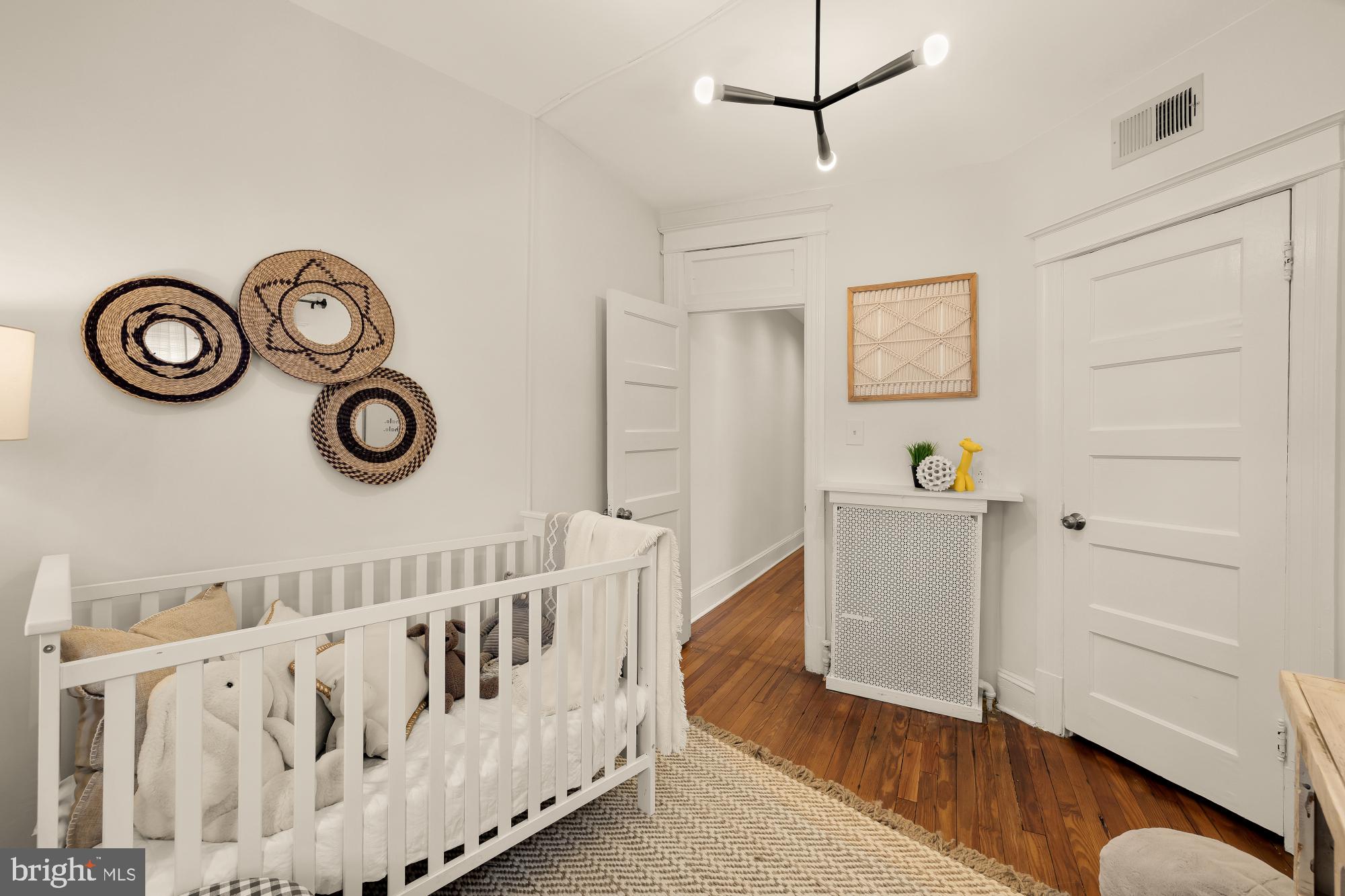 659 MARYLAND AVENUE NE