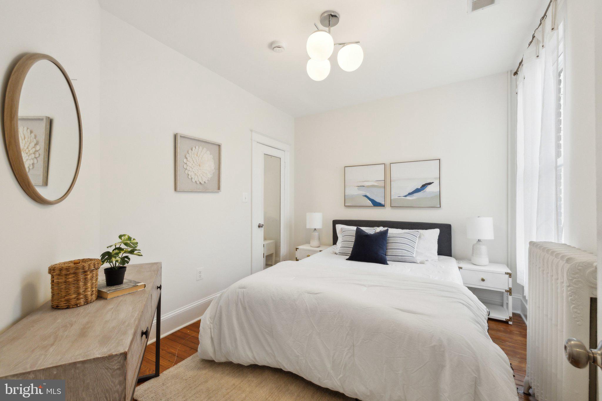 659 MARYLAND AVENUE NE