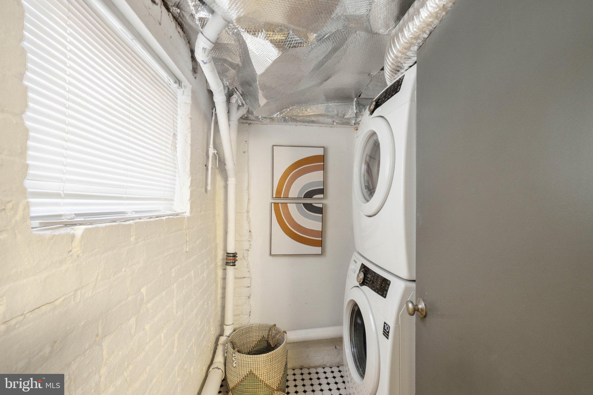 659 MARYLAND AVENUE NE