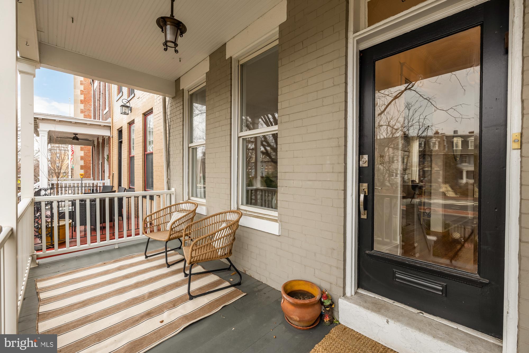 659 MARYLAND AVENUE NE