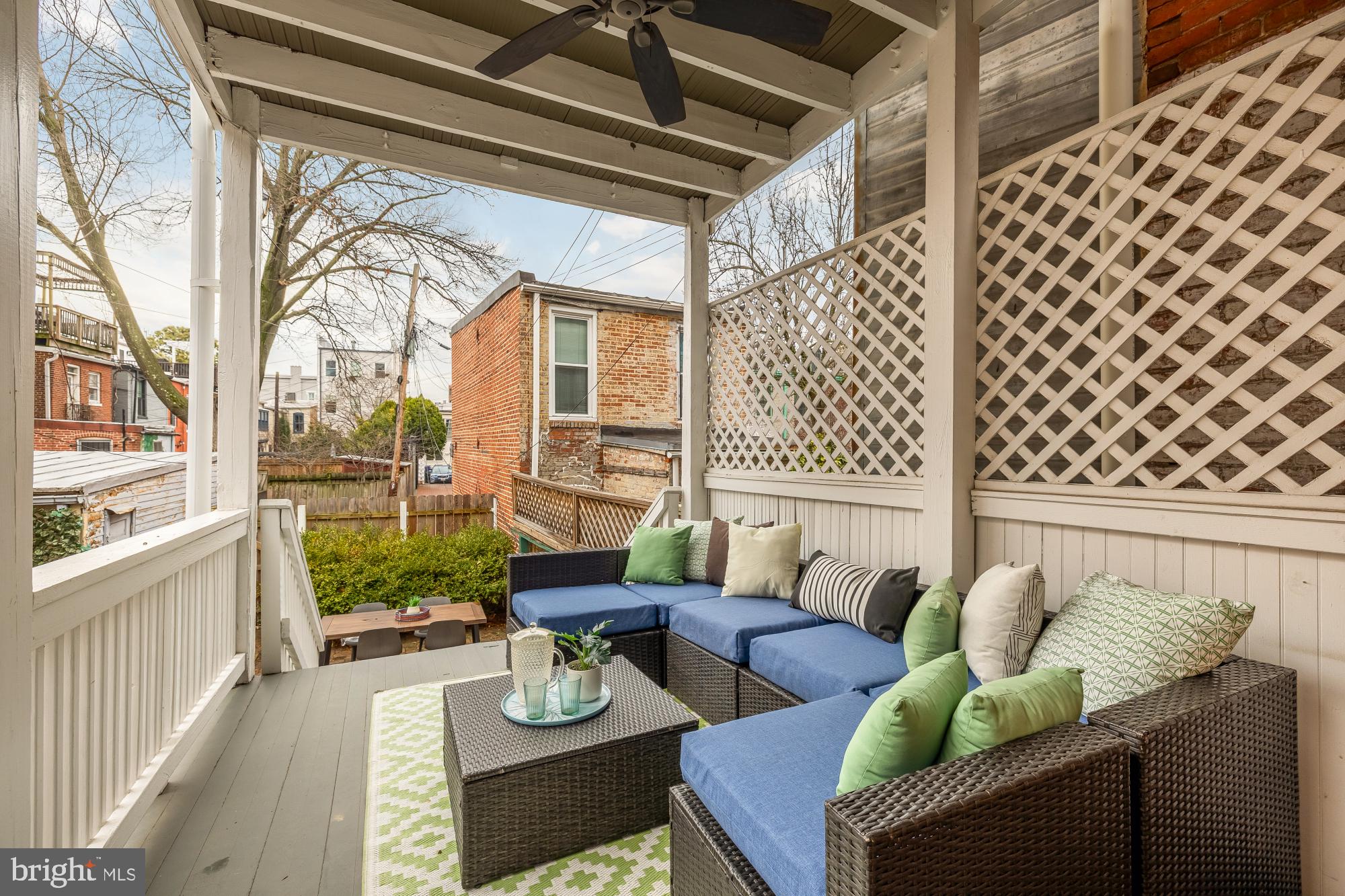 659 MARYLAND AVENUE NE