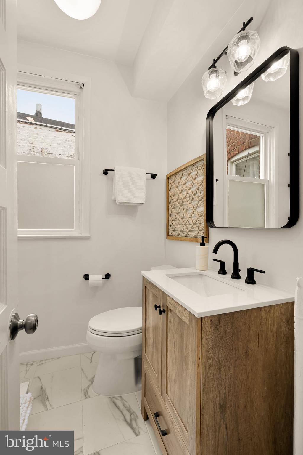 659 MARYLAND AVENUE NE