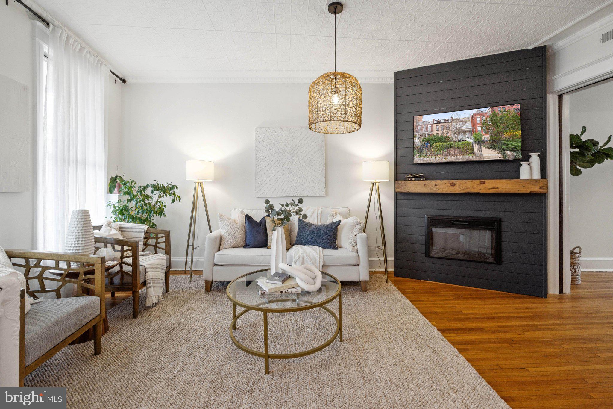 659 MARYLAND AVENUE NE