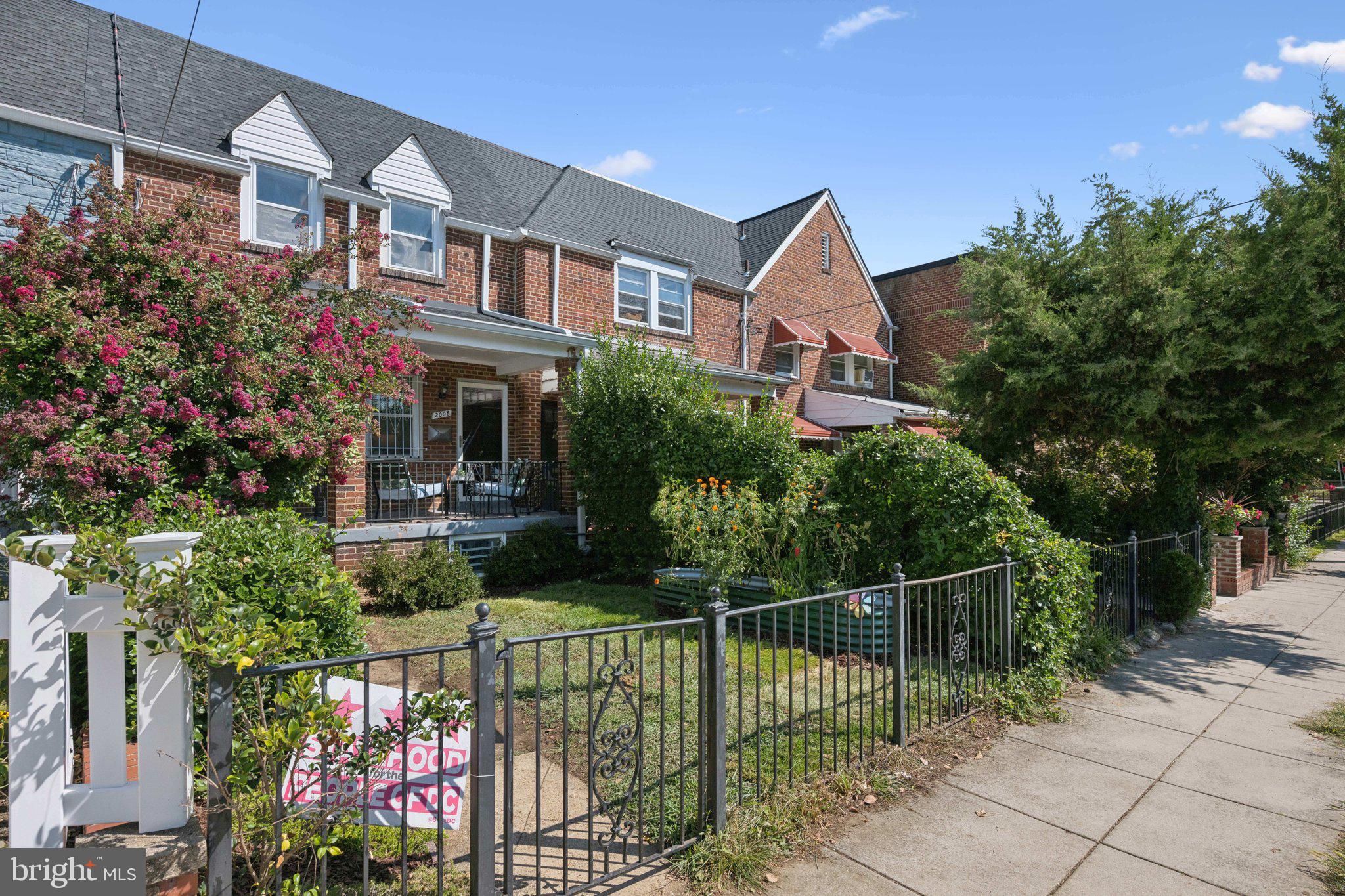 2008 SHEPHERD STREET NE