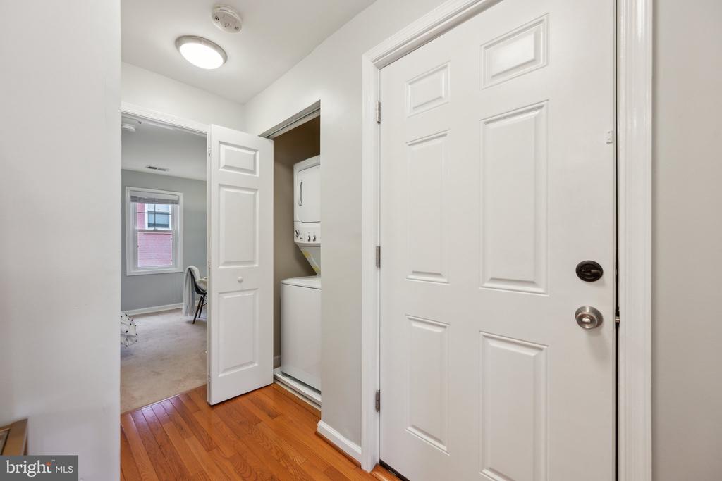 1280 RAUM STREET NE 4