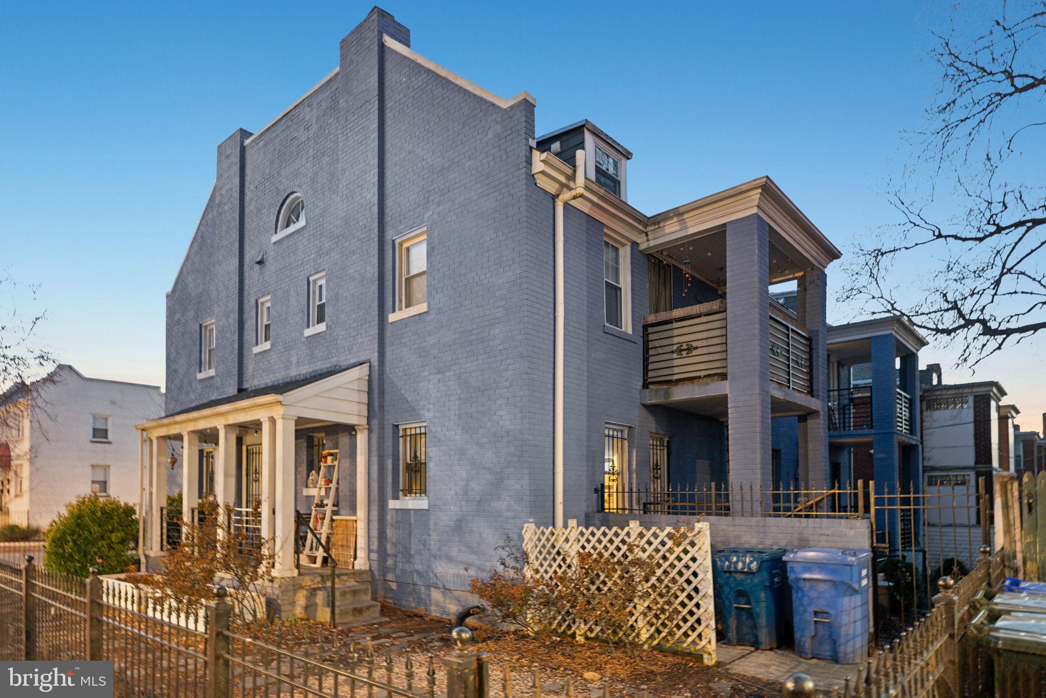 1280 RAUM STREET NE 4