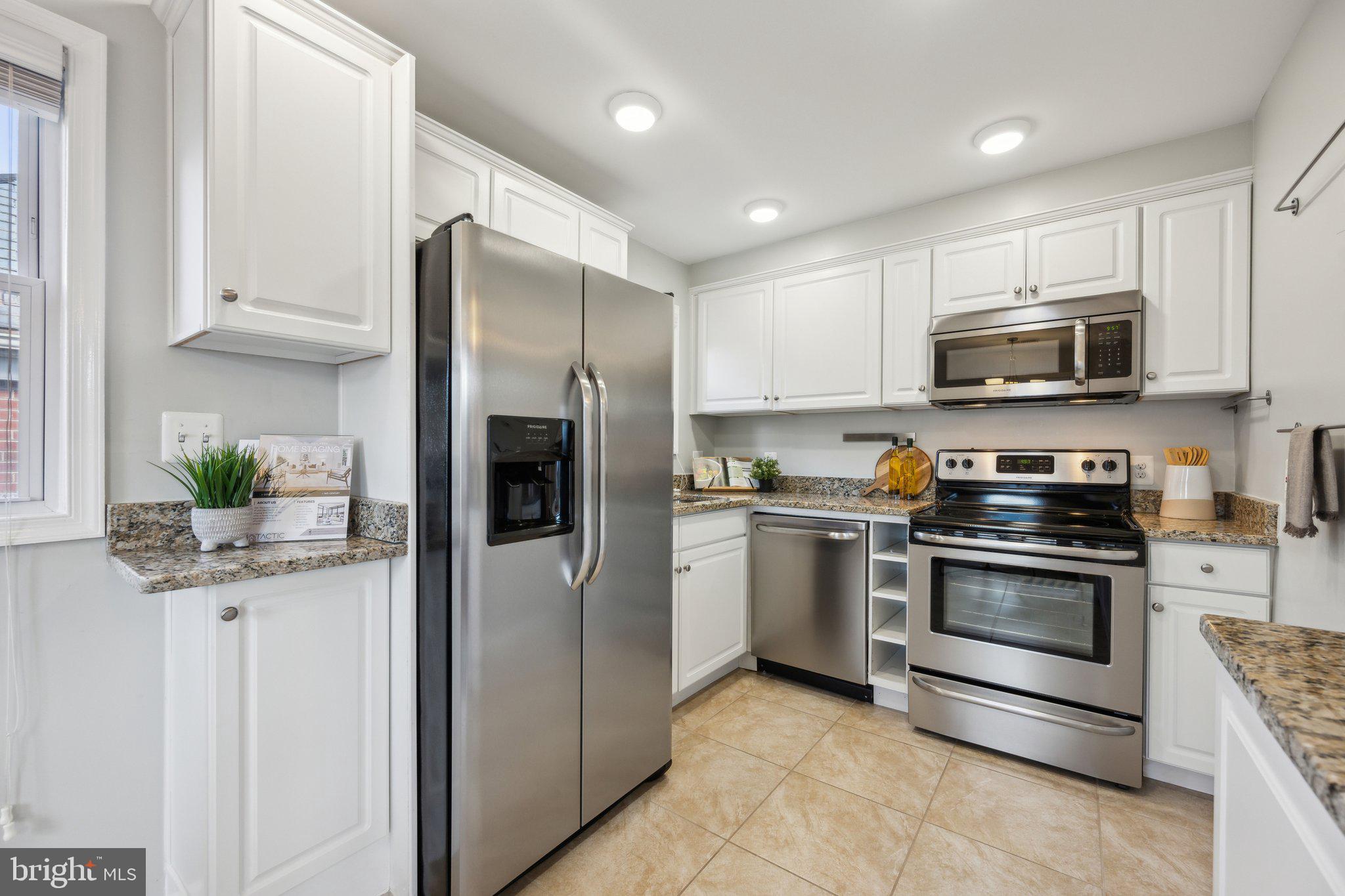 1280 RAUM STREET NE 4