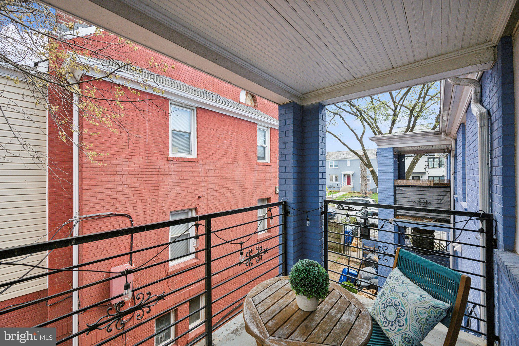 1280 RAUM STREET NE 4