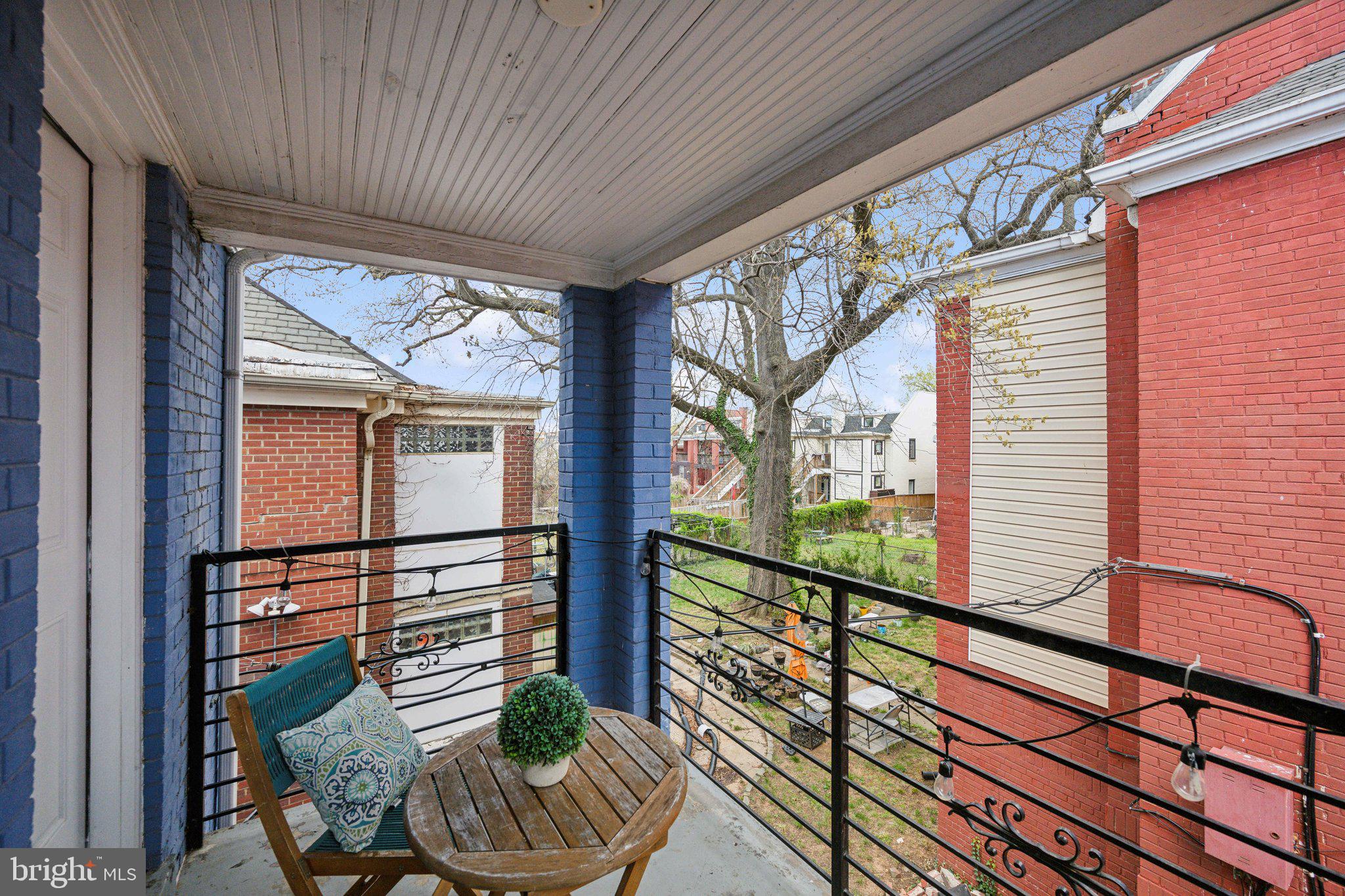 1280 RAUM STREET NE 4