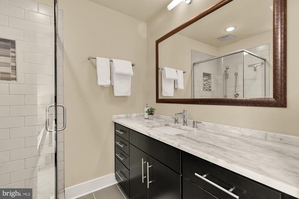 3209 12TH STREET NE 102