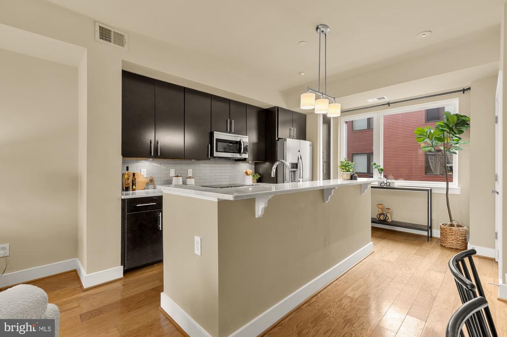 3209 12TH STREET NE 102