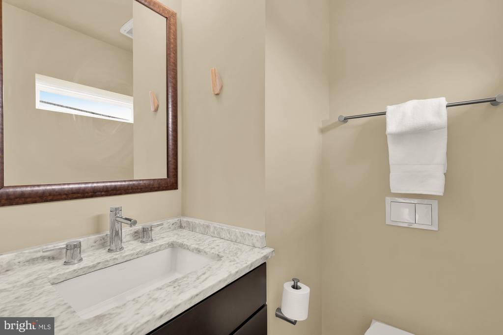 3209 12TH STREET NE 102