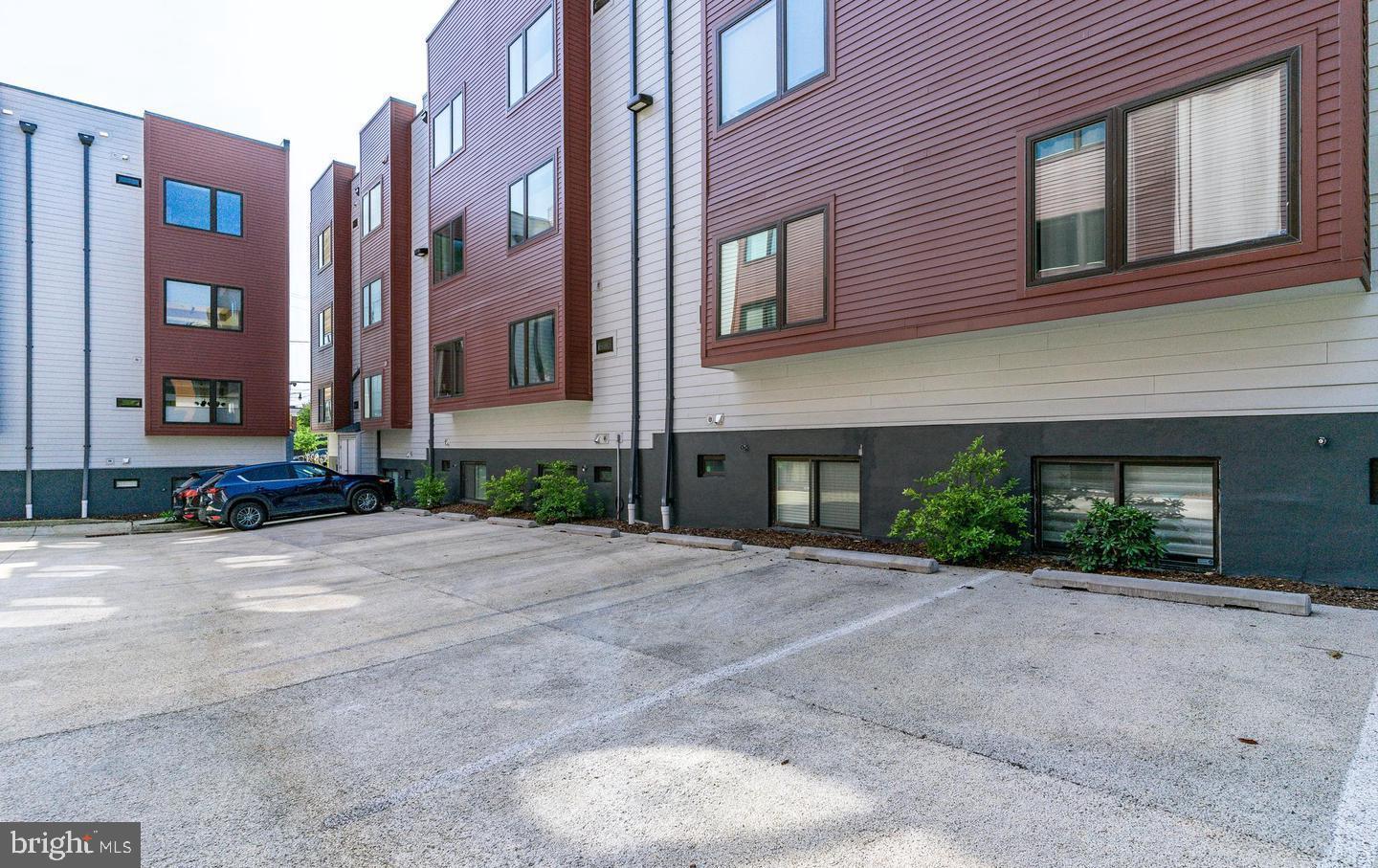 3209 12TH STREET NE 102