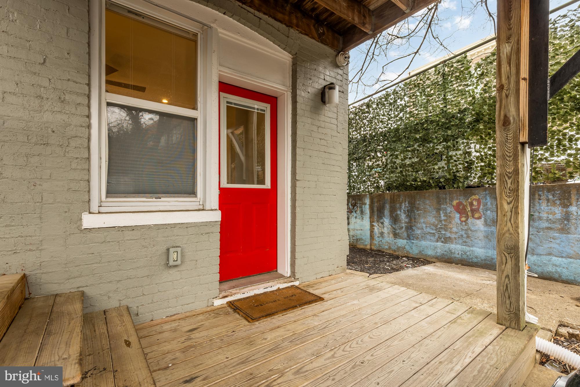 1719 LINCOLN ROAD NE 1