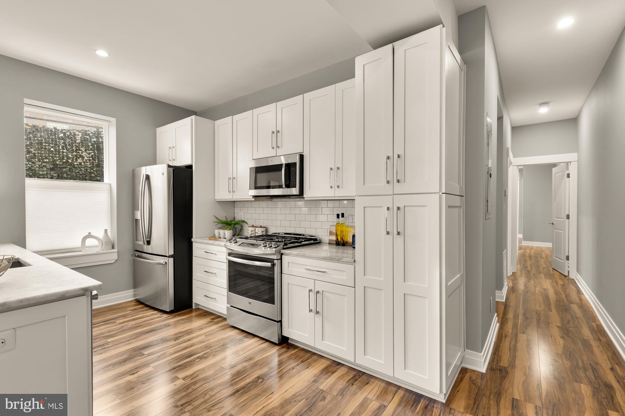 1719 LINCOLN ROAD NE 1