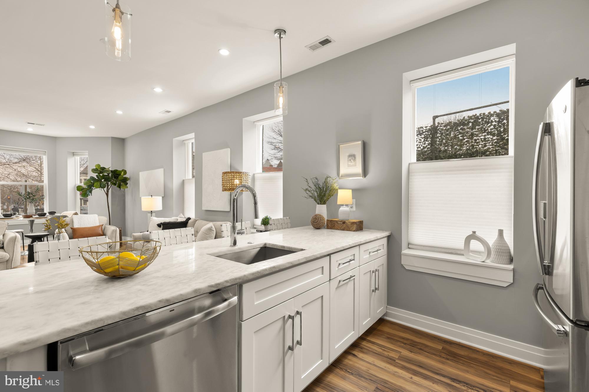 1719 LINCOLN ROAD NE 1