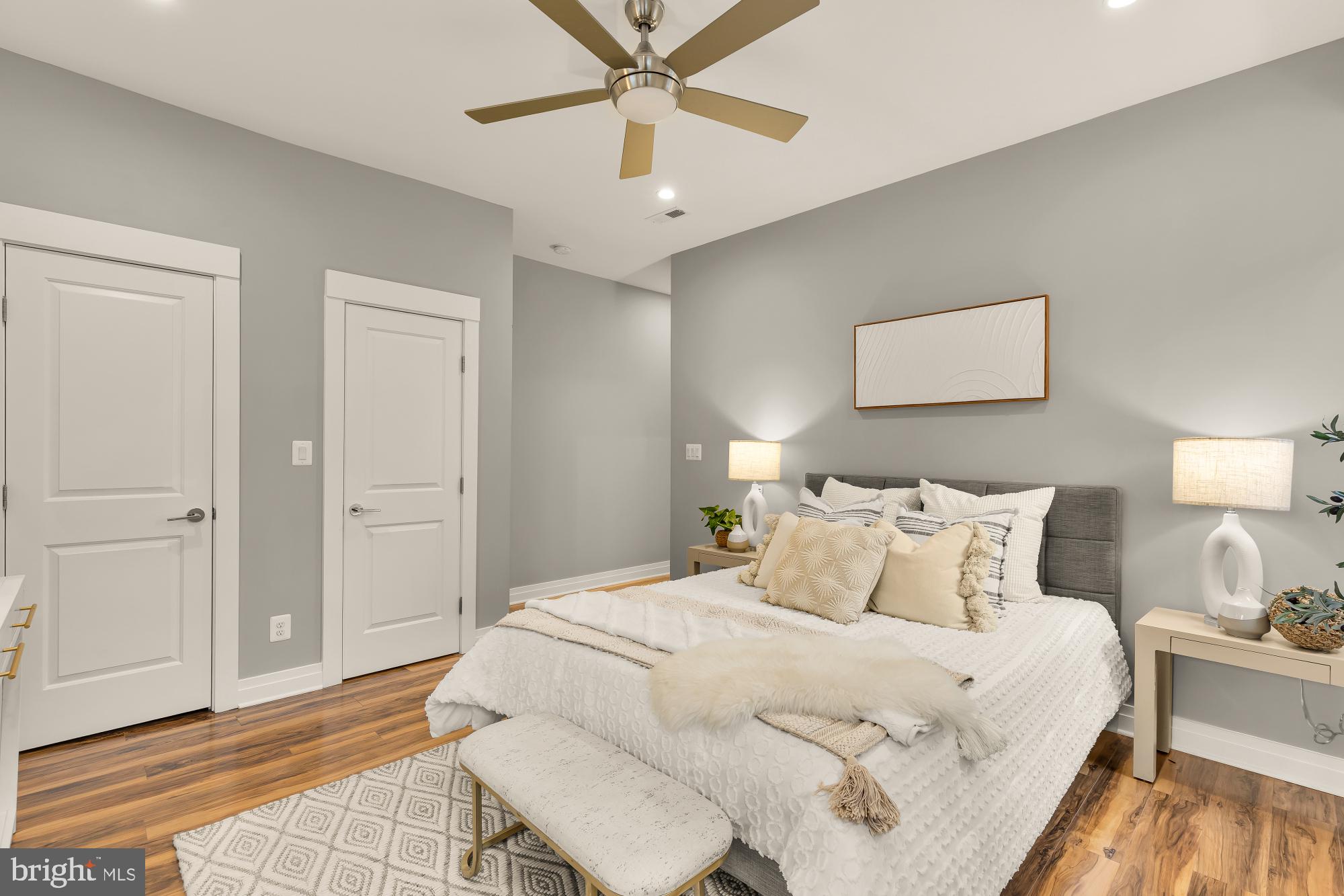 1719 LINCOLN ROAD NE 1