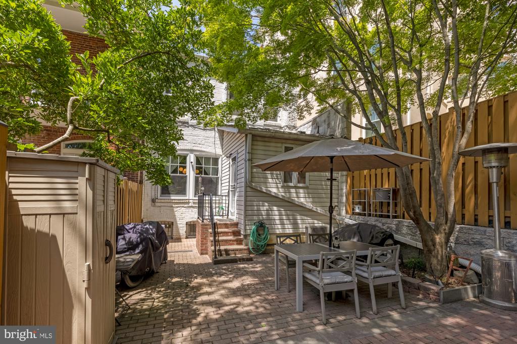 3107 17TH STREET NW