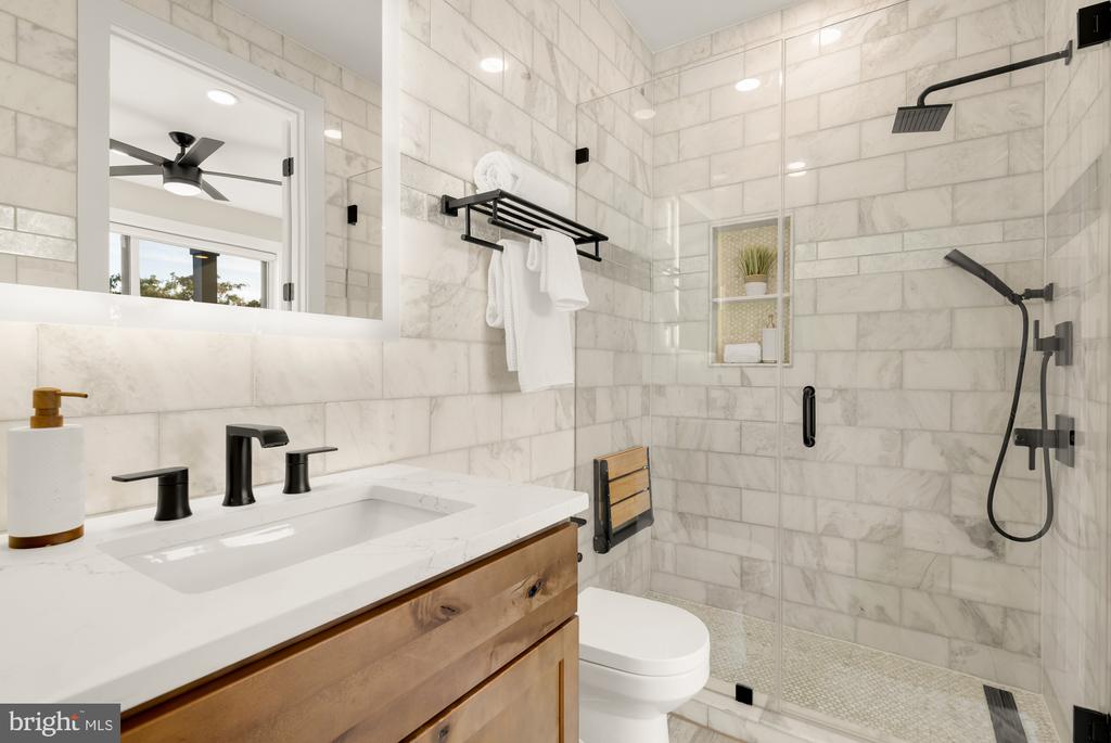 756 PRINCETON PLACE NW Unit: 2