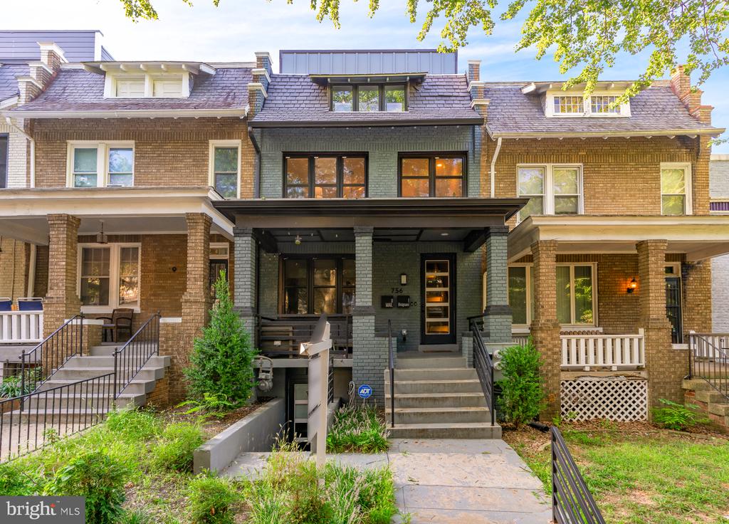756 PRINCETON PLACE NW Unit: 2
