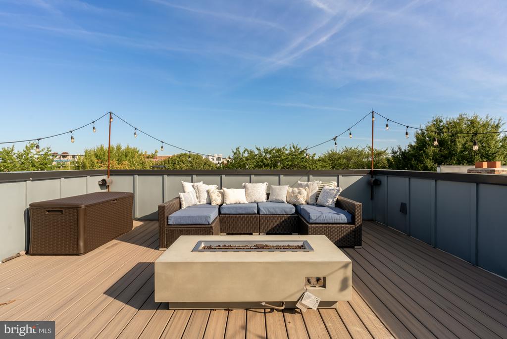 756 PRINCETON PLACE NW Unit: 2