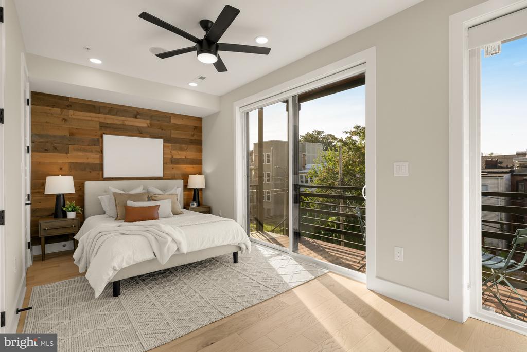 756 PRINCETON PLACE NW Unit: 2
