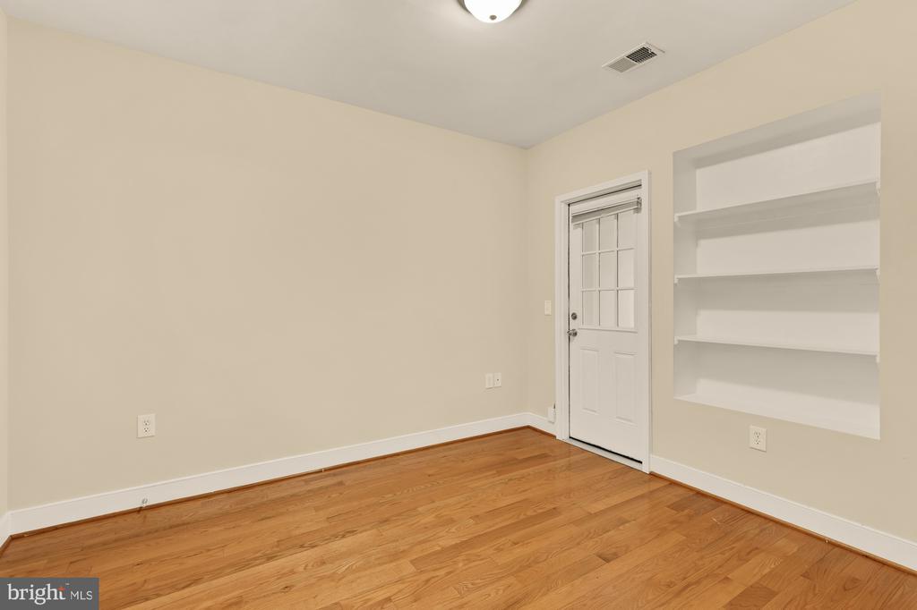 1353 ADAMS STREET NE Unit: 3