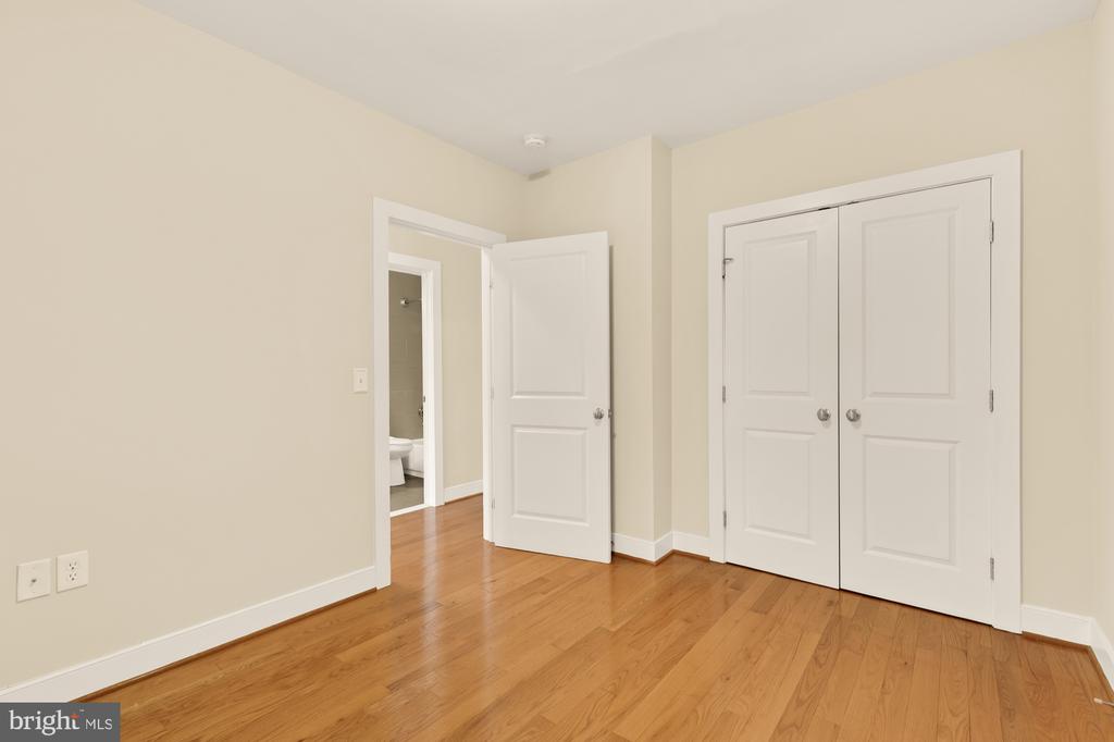 1353 ADAMS STREET NE Unit: 3