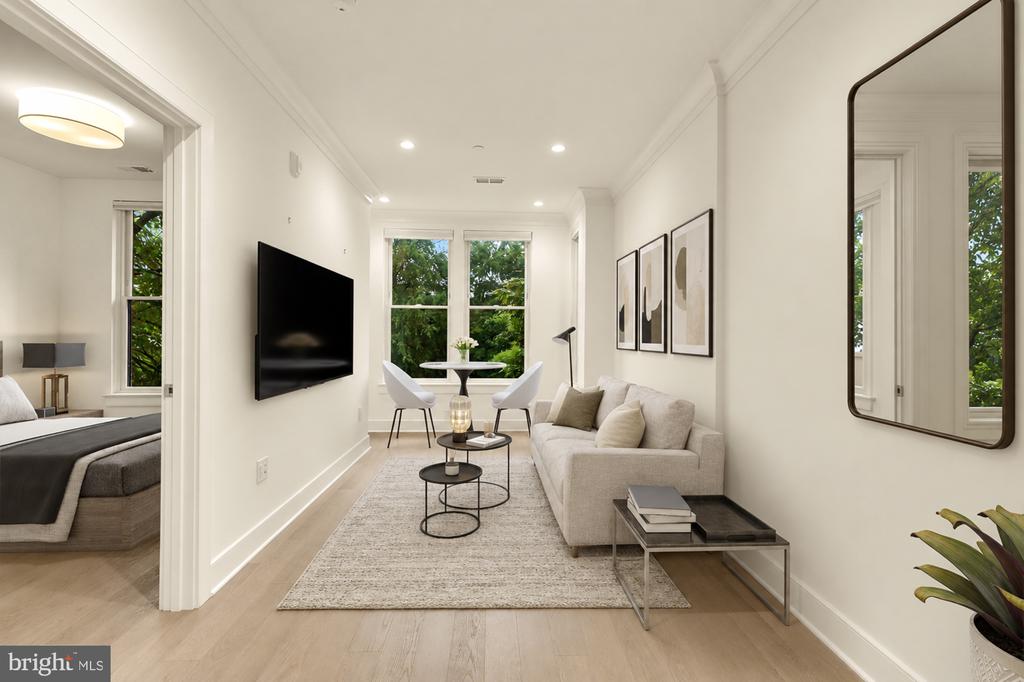 1313 11TH STREET NW Unit: 5