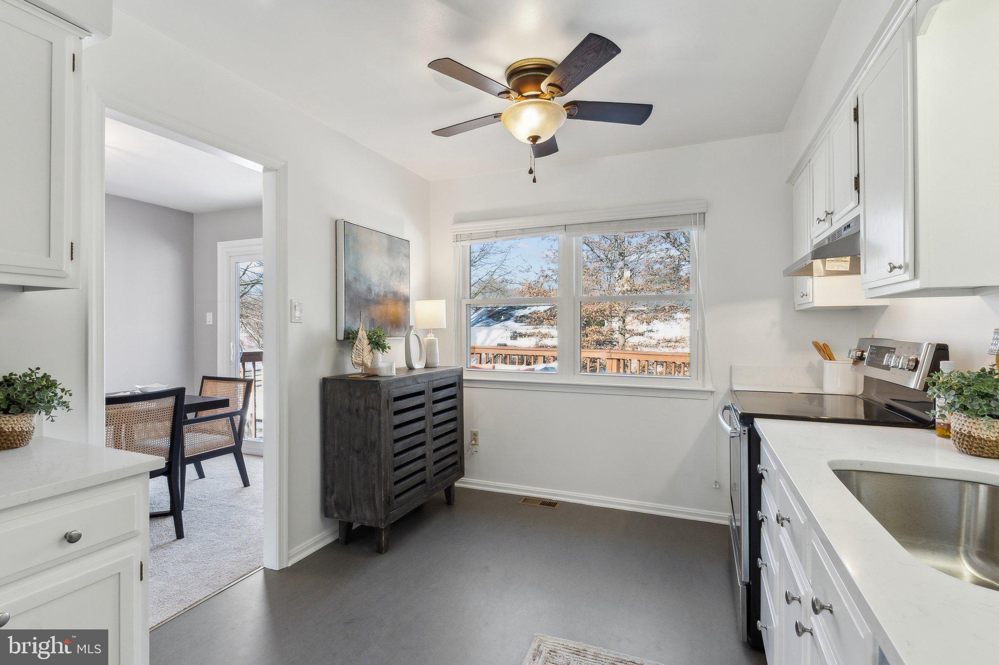 8040 Camerado Ct