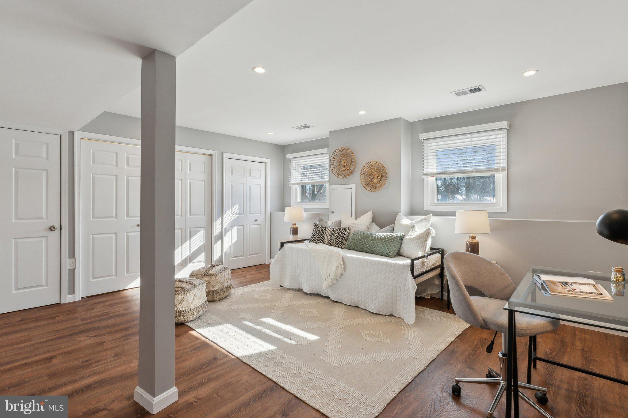 8040 Camerado Ct
