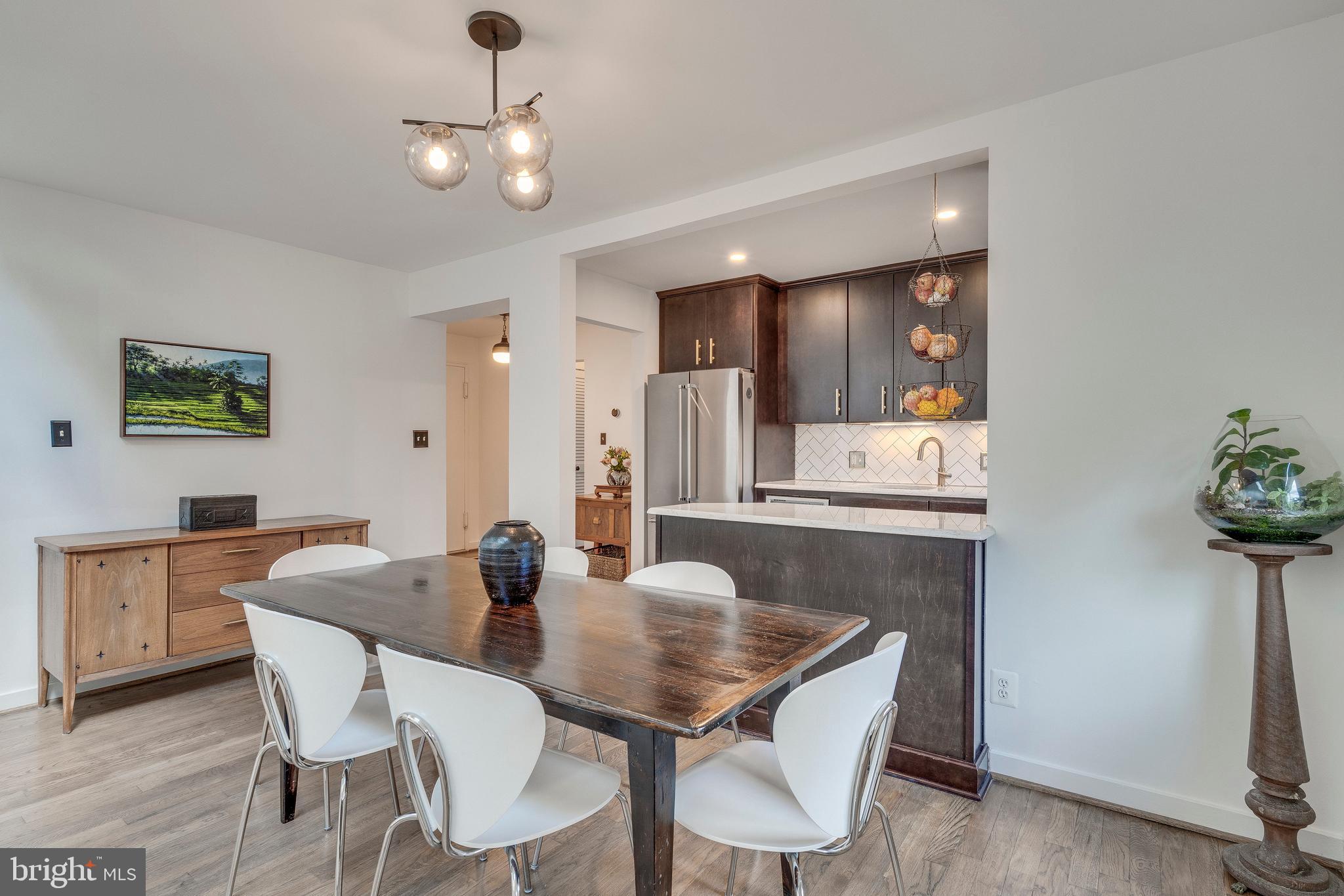 2232 Washington Ave #W-201