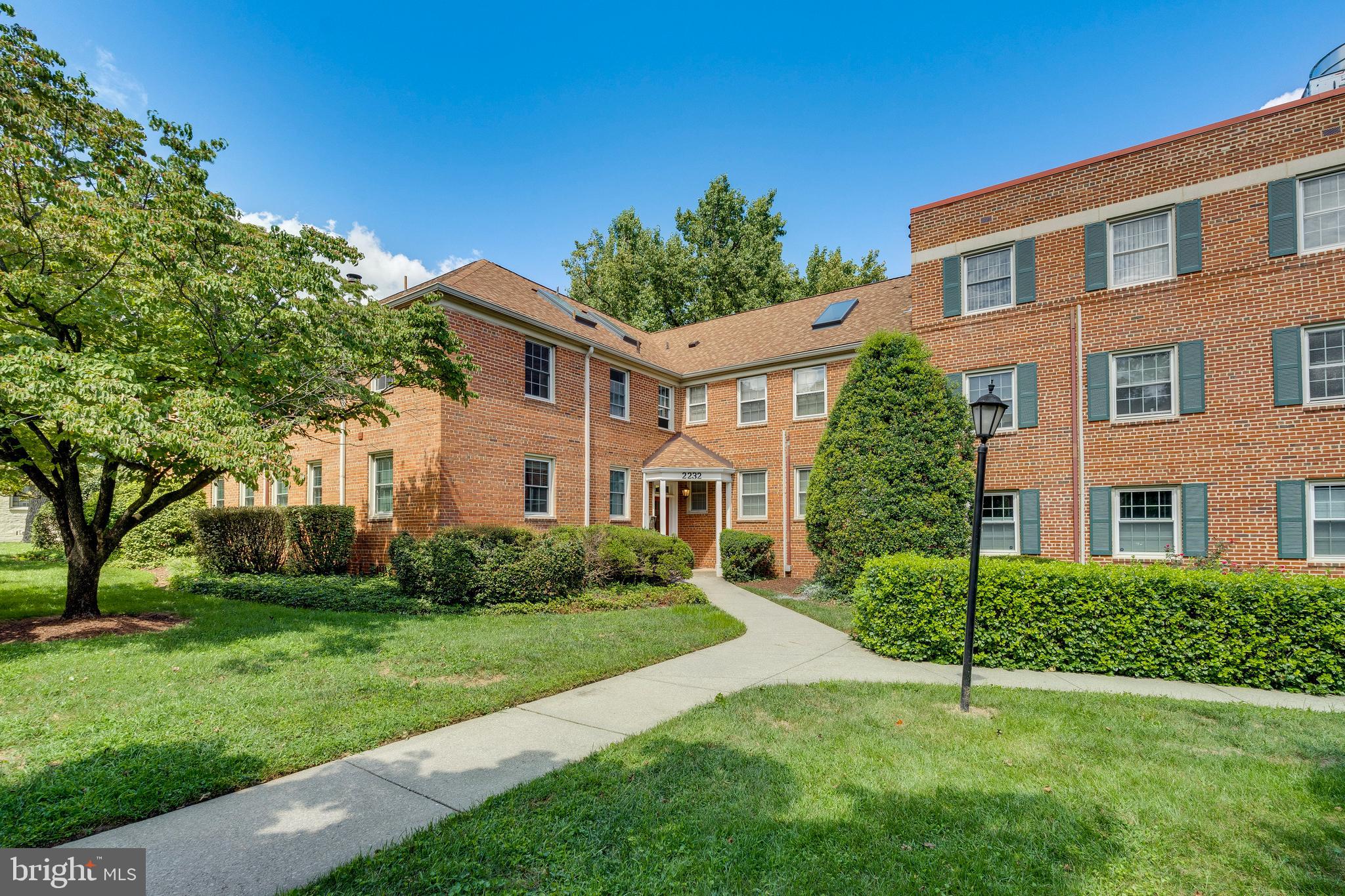 2232 Washington Ave #W-201