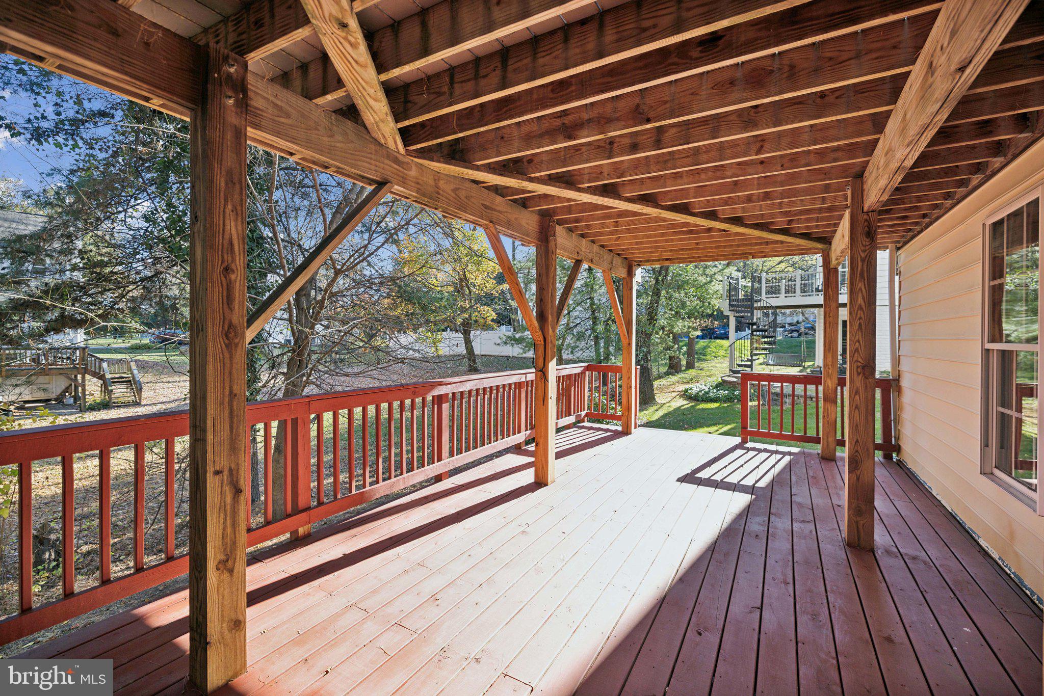13129 Venetian Rd