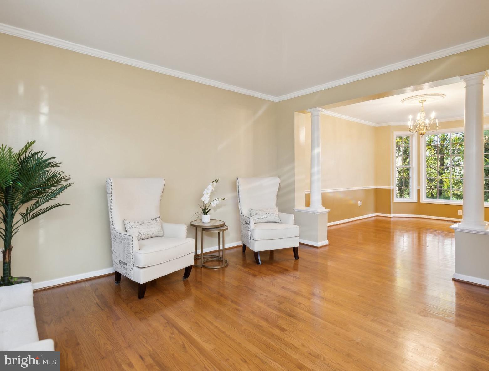 13129 Venetian Rd
