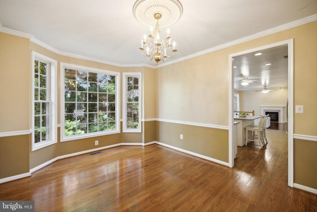 13129 Venetian Rd