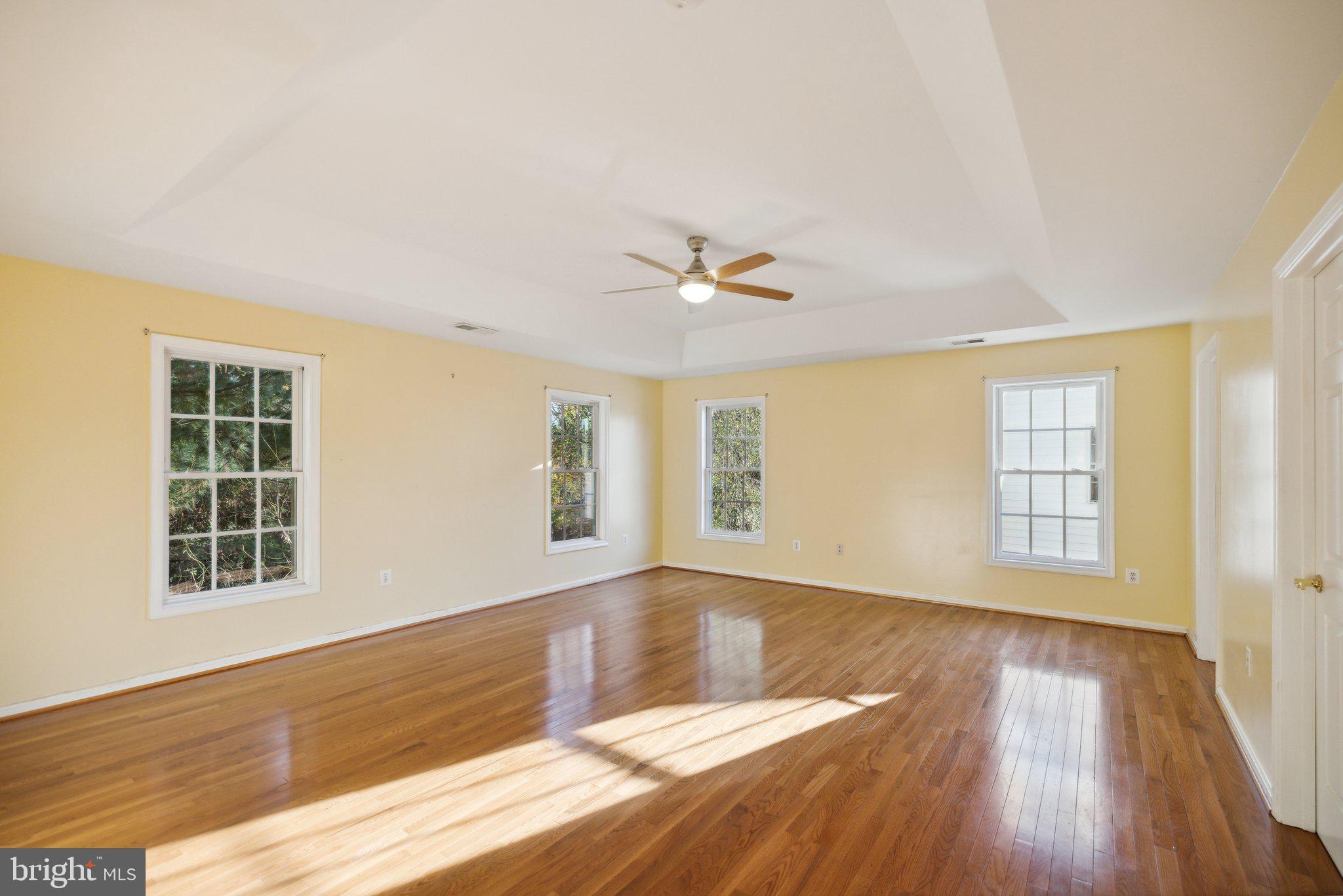 13129 Venetian Rd