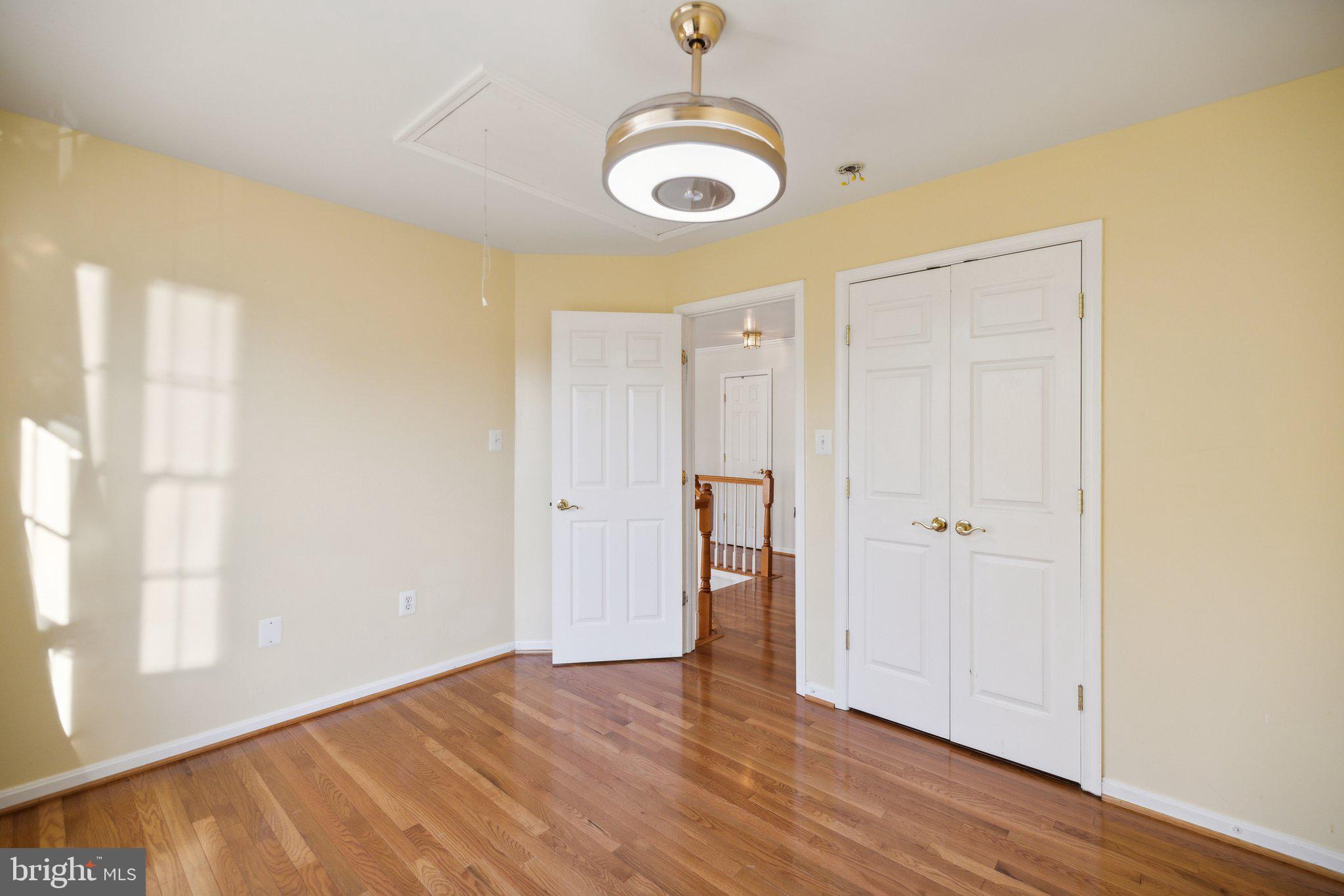 13129 Venetian Rd