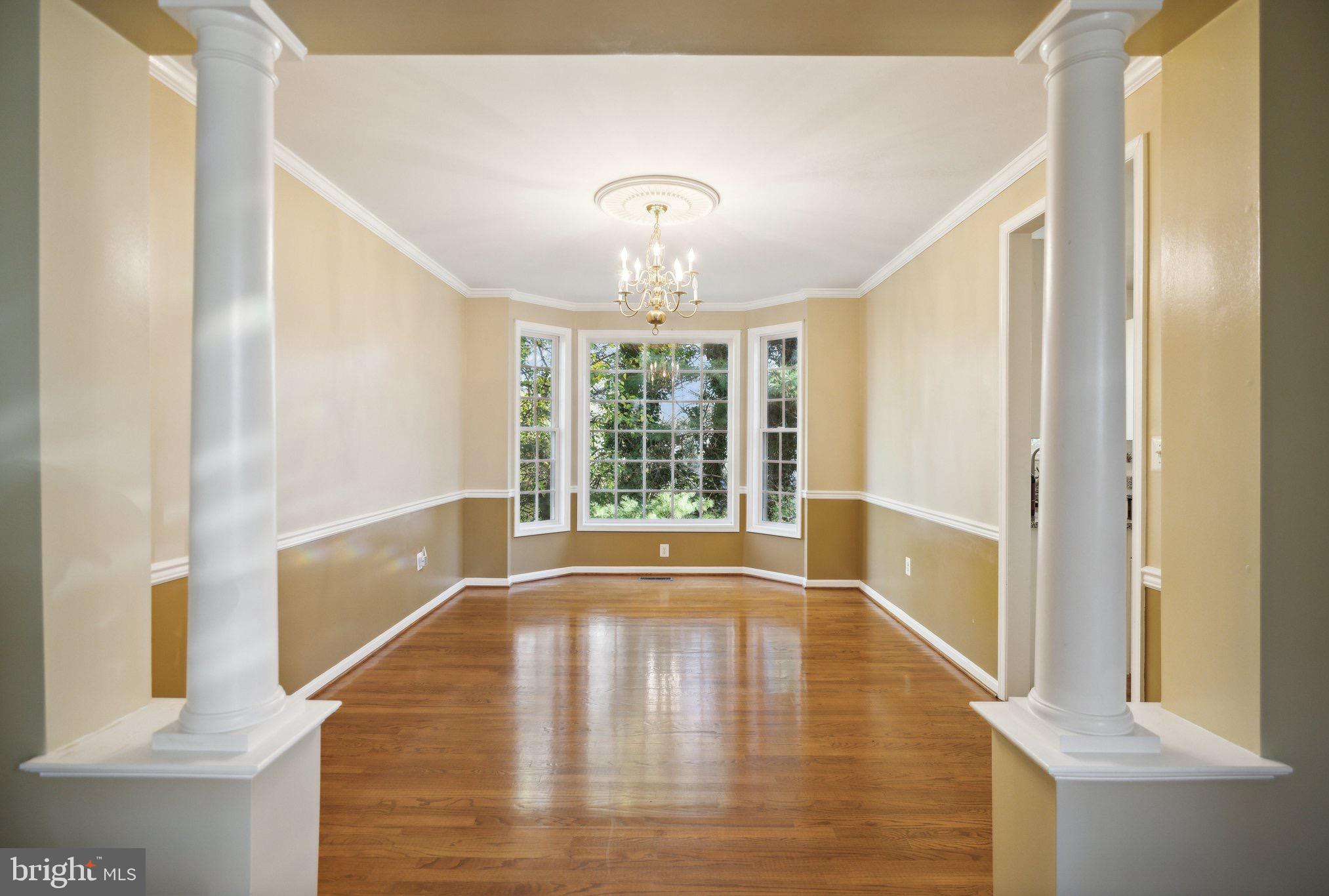 13129 Venetian Rd