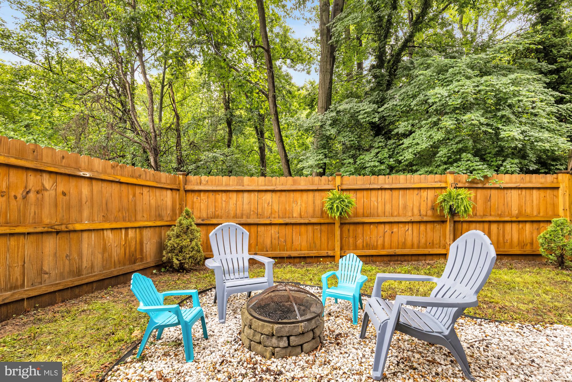 19123 GROTTO LANE